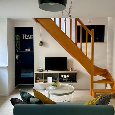Besancon: Charmant Duplex Au Pied De La Citadelle Buitenkant foto
